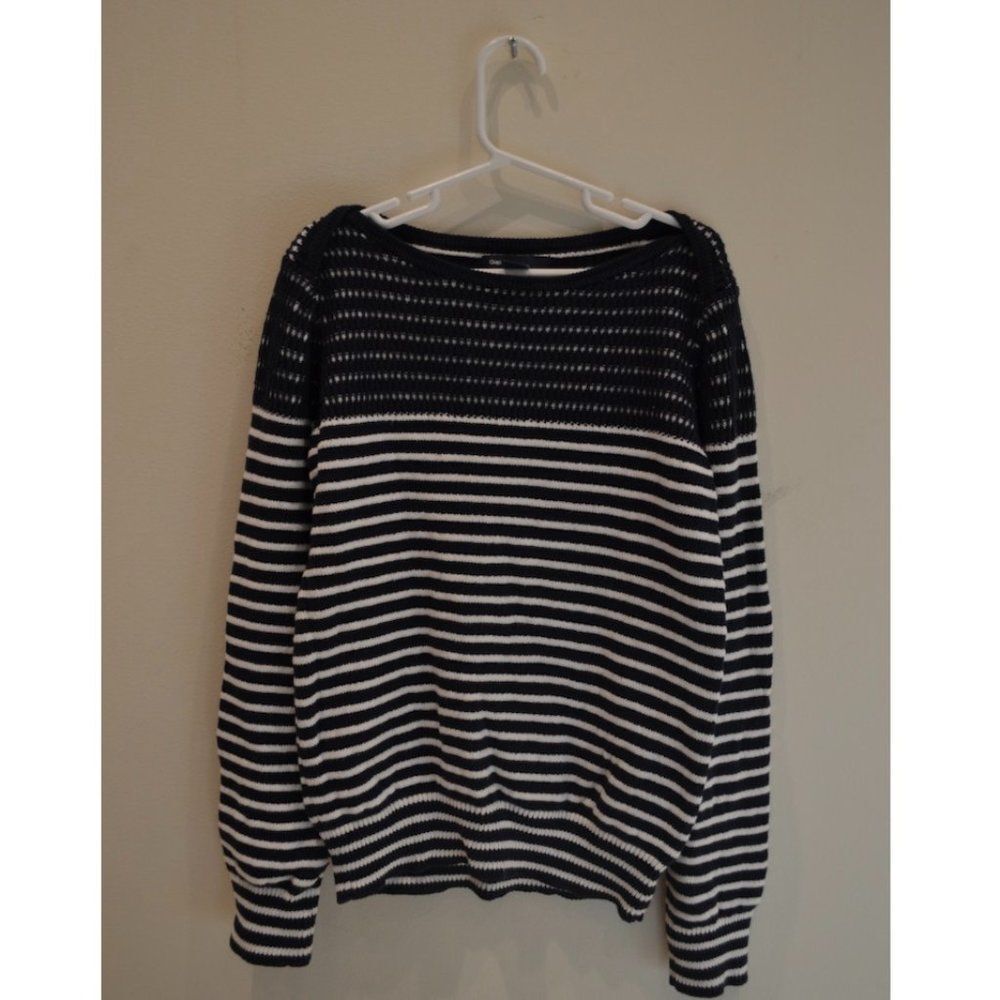 GapKids Girls (XL) Black and White Striped Sweater